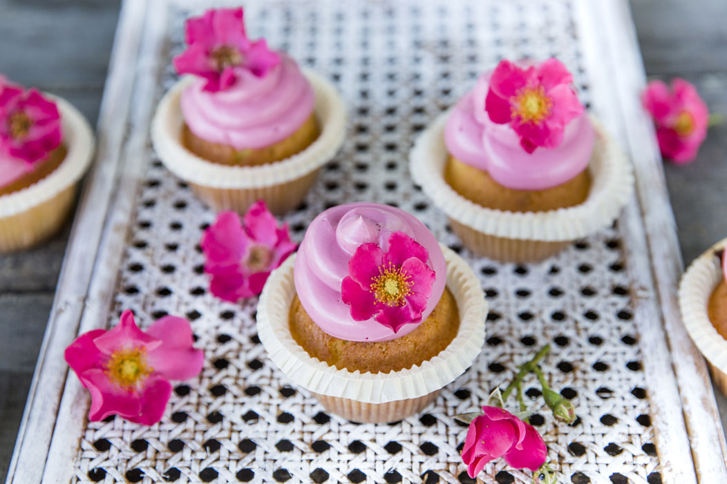 cupcake frosting